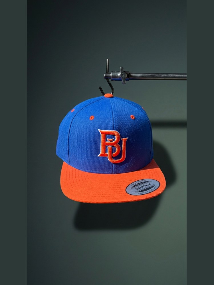 Casquette NY Kiniks suspendue