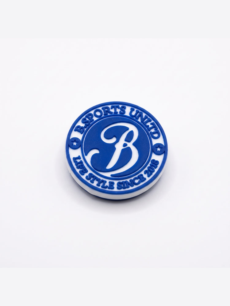 Pin's à Crocs logo B rond – face